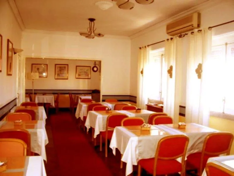 Hotel Residencial Caravela-1