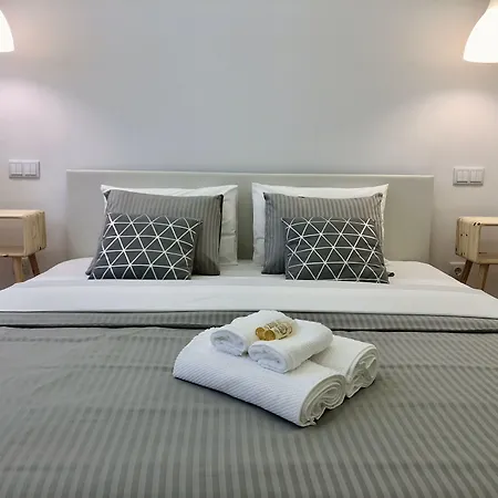 Hola Lisbon Suites-2